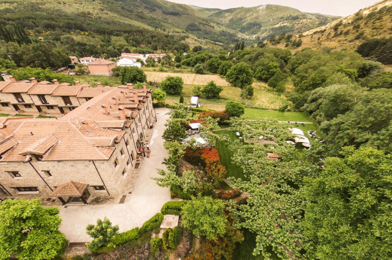 Hotel Ribera Del Corneja Navacepedilla de Corneja Εξωτερικό φωτογραφία